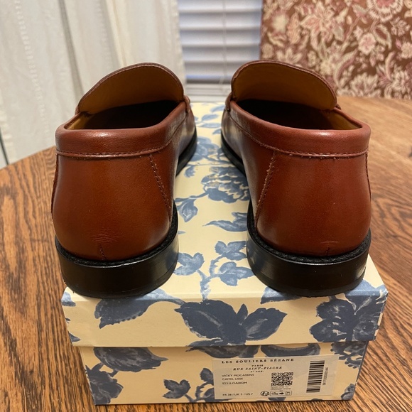 Worn Once- Sezane Vicki Loafers in Camel Leather - Size 38 - Picture 5 of 12